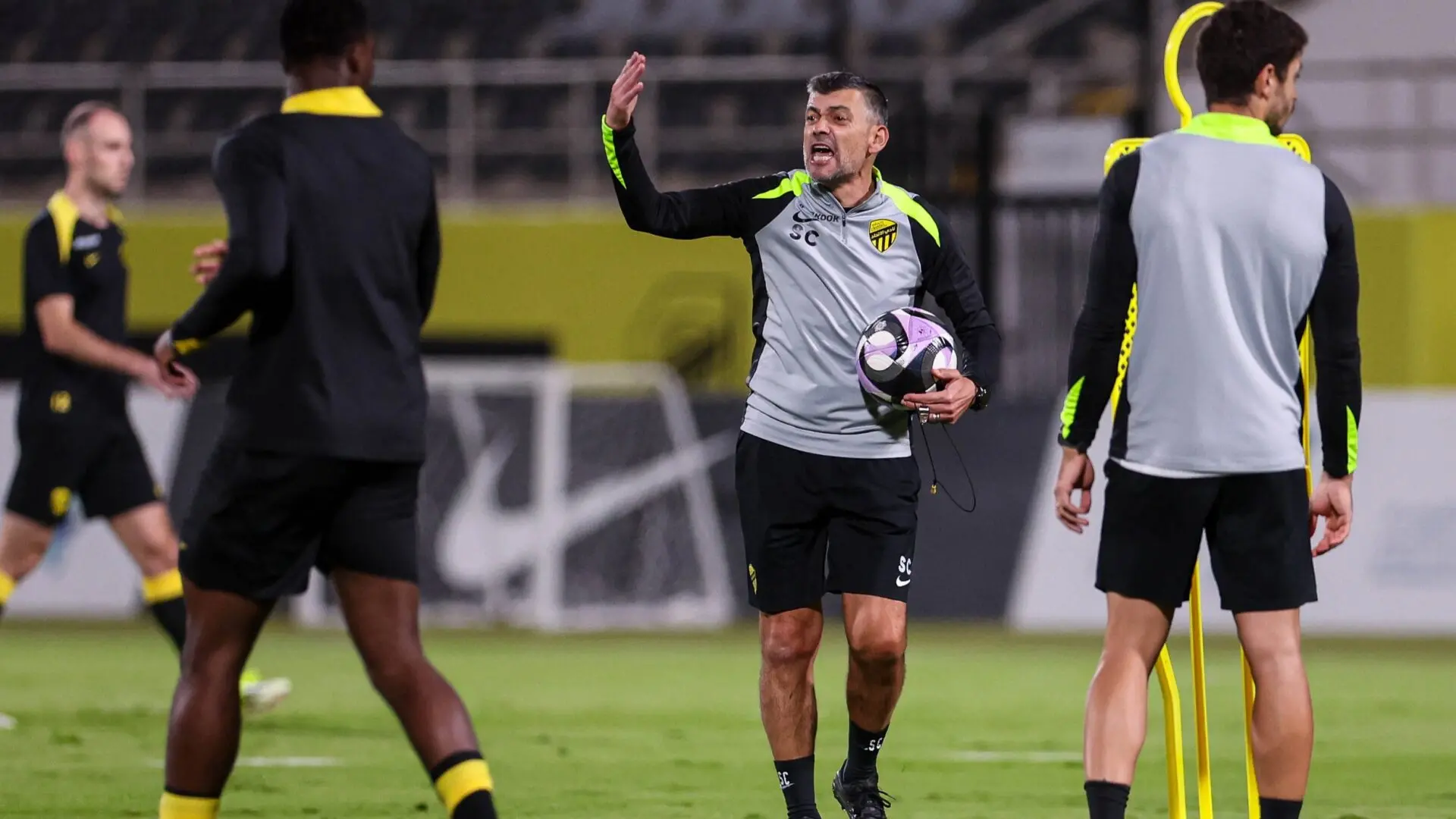 Sérgio Conceição aponta à vitória do Al Ittihad frente ao Machida Zelvia: «Concentração e foco máximos no jogo»