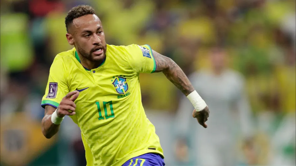 “Não é assim tão simples”: Ancelotti aborda presença de Neymar no Mundial